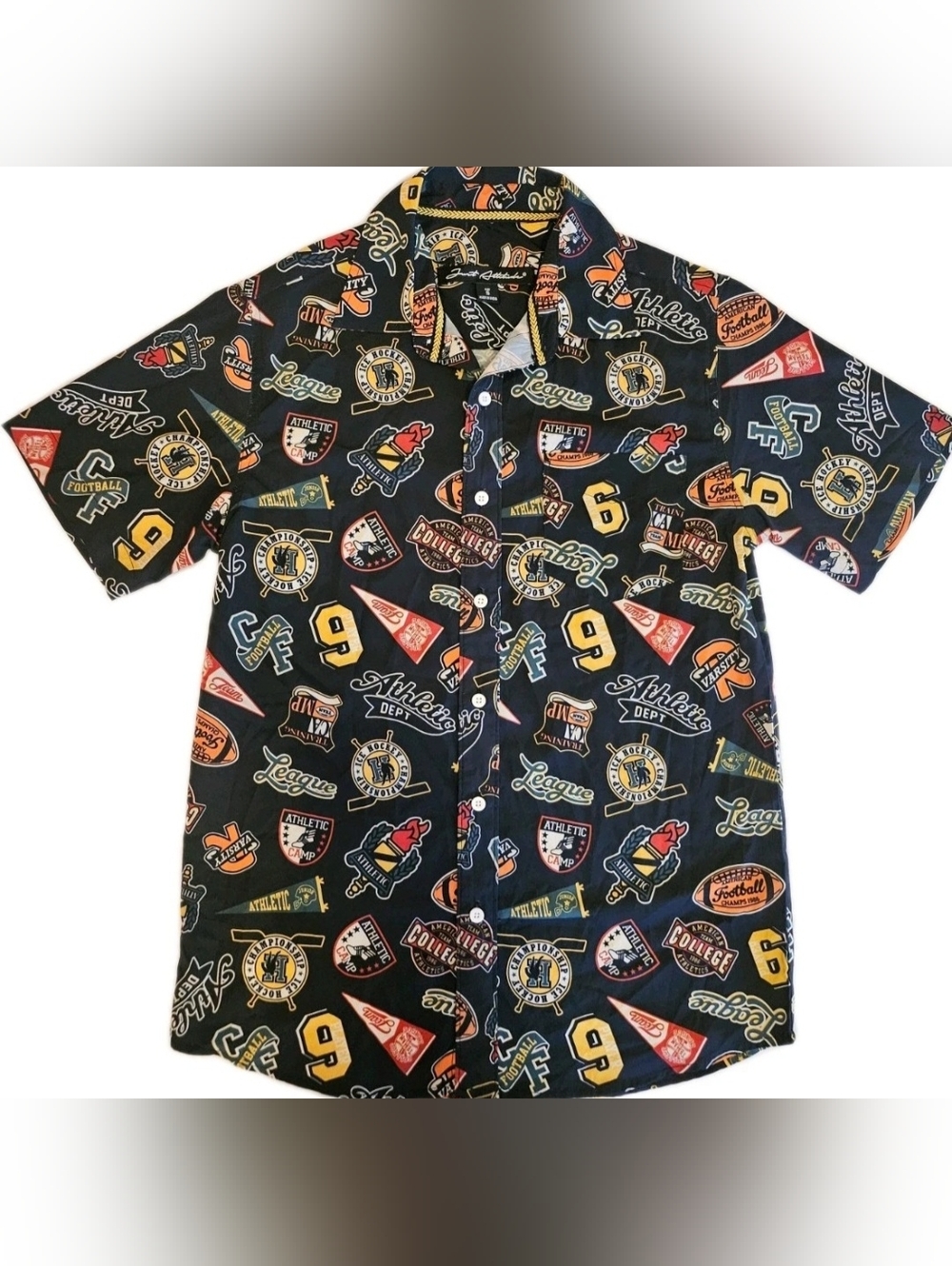 Just Attitude Men's Sports Graphic Button-Up Shirt Multicolor Short Sleeve S